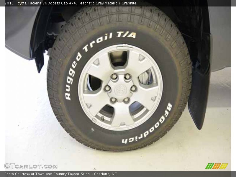 Magnetic Gray Metallic / Graphite 2015 Toyota Tacoma V6 Access Cab 4x4