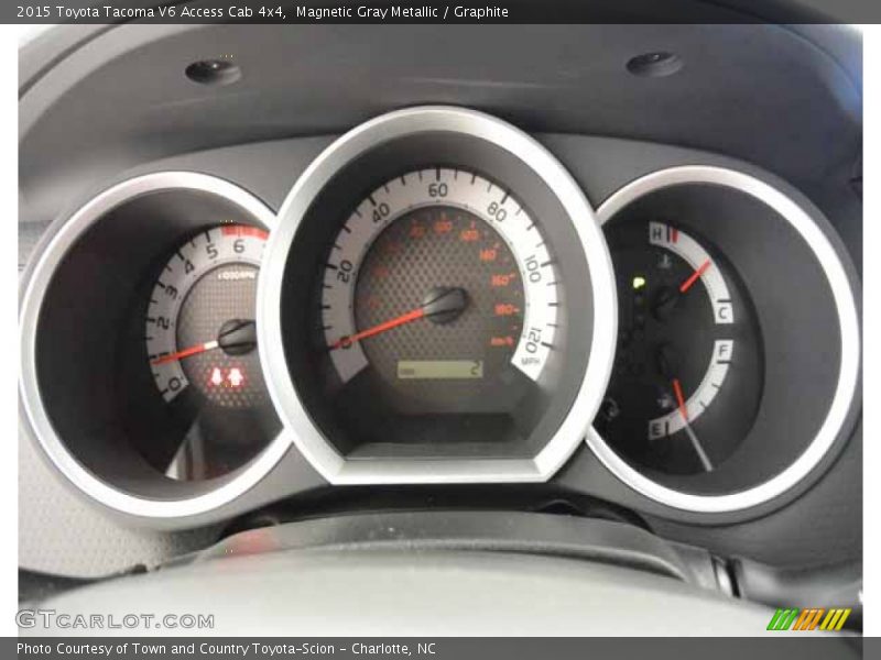 Magnetic Gray Metallic / Graphite 2015 Toyota Tacoma V6 Access Cab 4x4