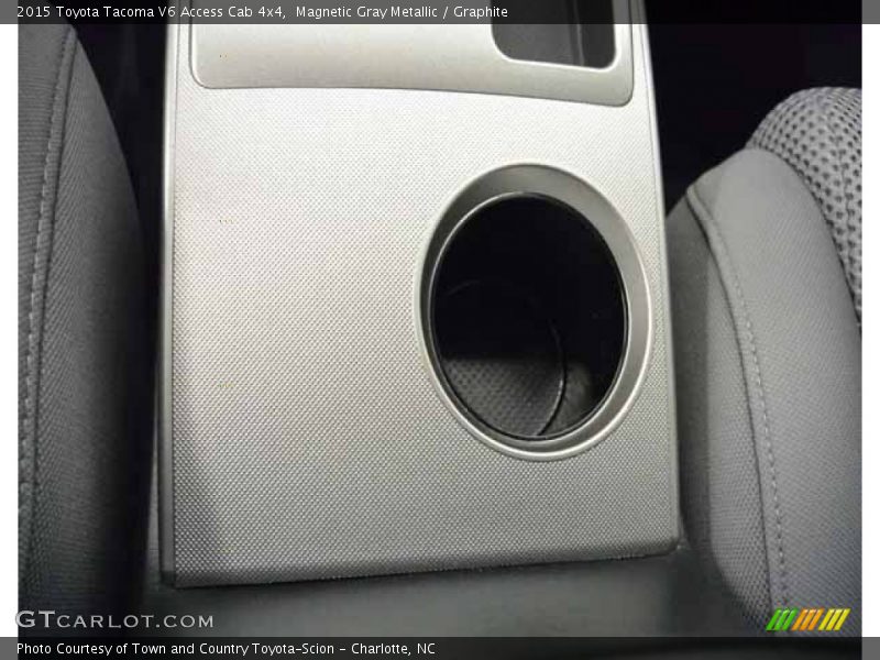 Magnetic Gray Metallic / Graphite 2015 Toyota Tacoma V6 Access Cab 4x4