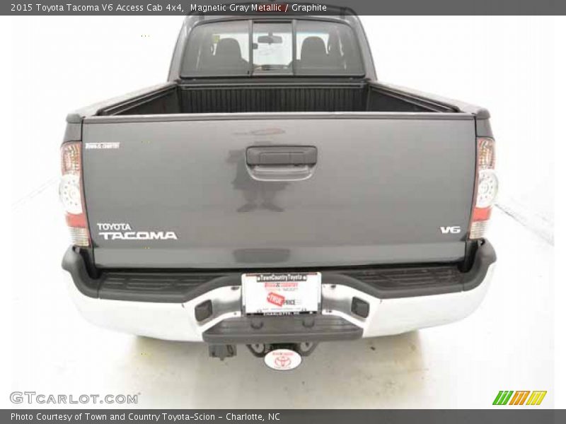 Magnetic Gray Metallic / Graphite 2015 Toyota Tacoma V6 Access Cab 4x4