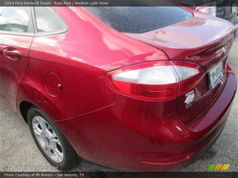 Ruby Red / Medium Light Stone 2014 Ford Fiesta SE Sedan