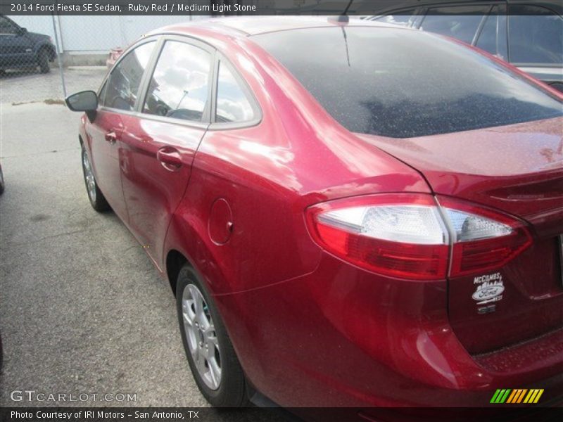 Ruby Red / Medium Light Stone 2014 Ford Fiesta SE Sedan