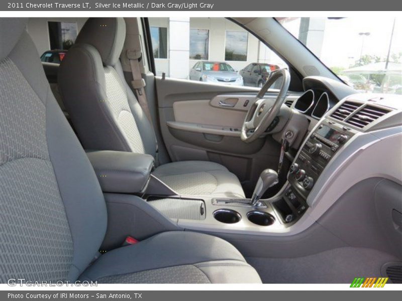 Silver Ice Metallic / Dark Gray/Light Gray 2011 Chevrolet Traverse LT