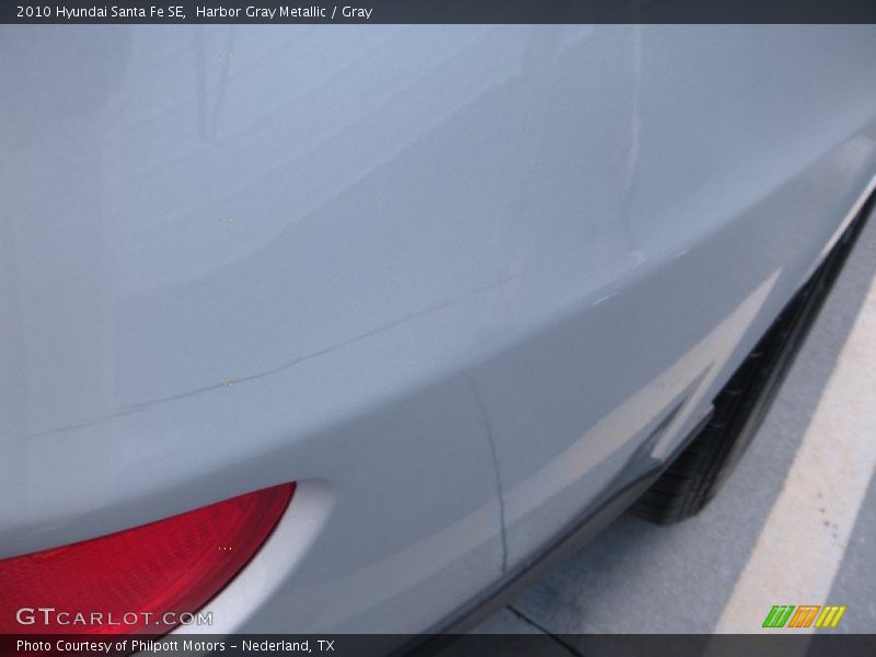 Harbor Gray Metallic / Gray 2010 Hyundai Santa Fe SE