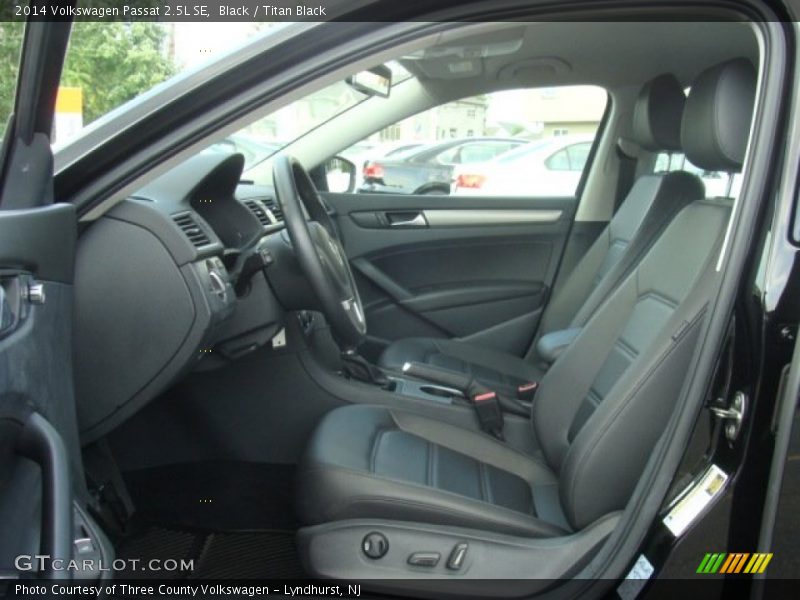 Black / Titan Black 2014 Volkswagen Passat 2.5L SE