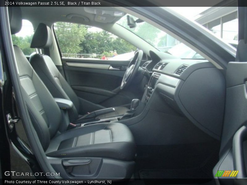 Black / Titan Black 2014 Volkswagen Passat 2.5L SE