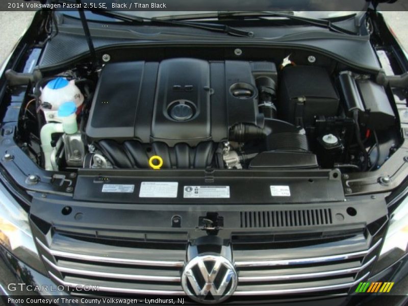 Black / Titan Black 2014 Volkswagen Passat 2.5L SE