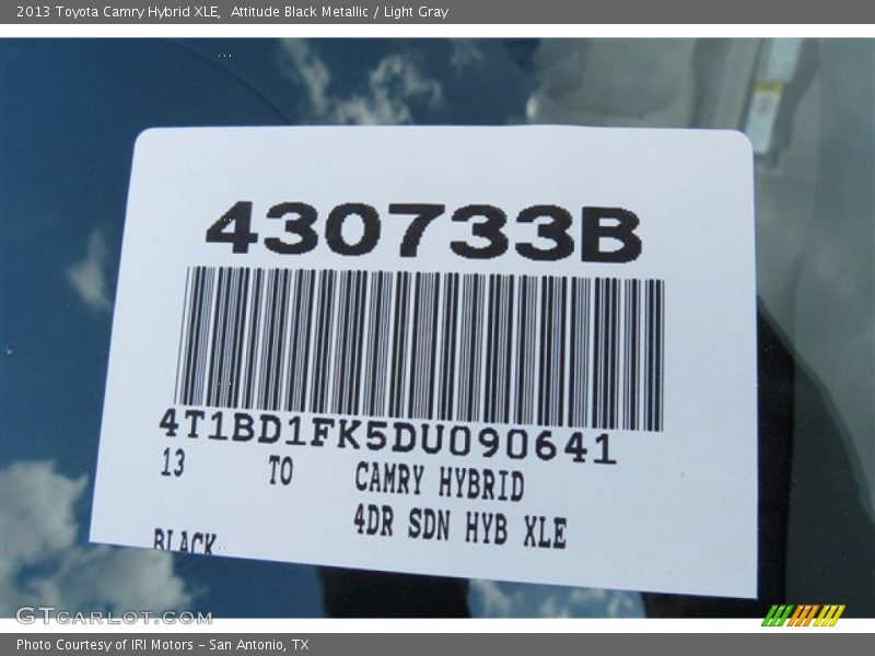 Attitude Black Metallic / Light Gray 2013 Toyota Camry Hybrid XLE