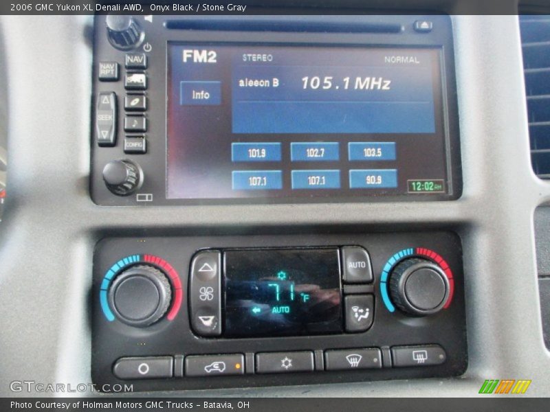 Onyx Black / Stone Gray 2006 GMC Yukon XL Denali AWD