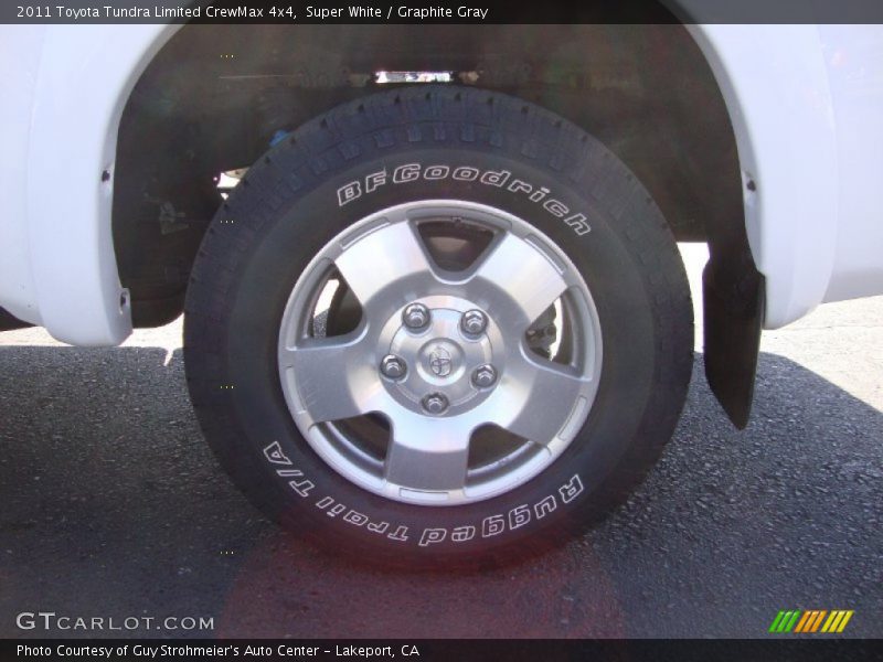Super White / Graphite Gray 2011 Toyota Tundra Limited CrewMax 4x4