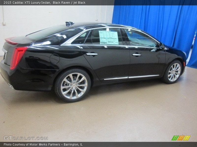  2015 XTS Luxury Sedan Black Raven