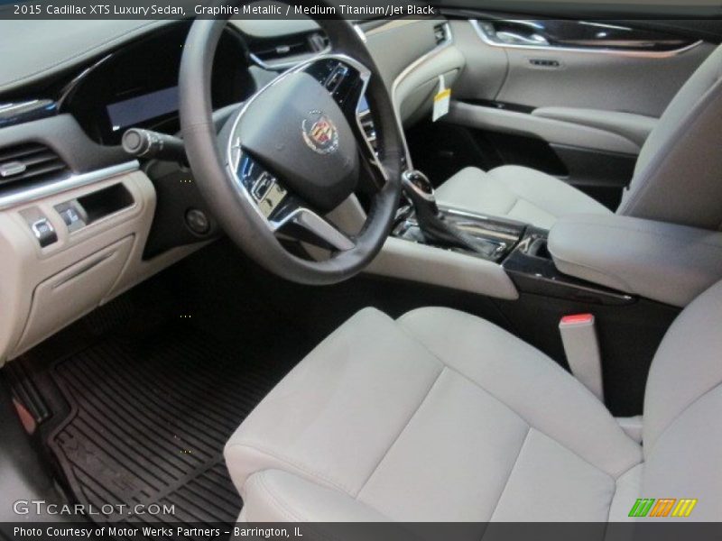  2015 XTS Luxury Sedan Medium Titanium/Jet Black Interior