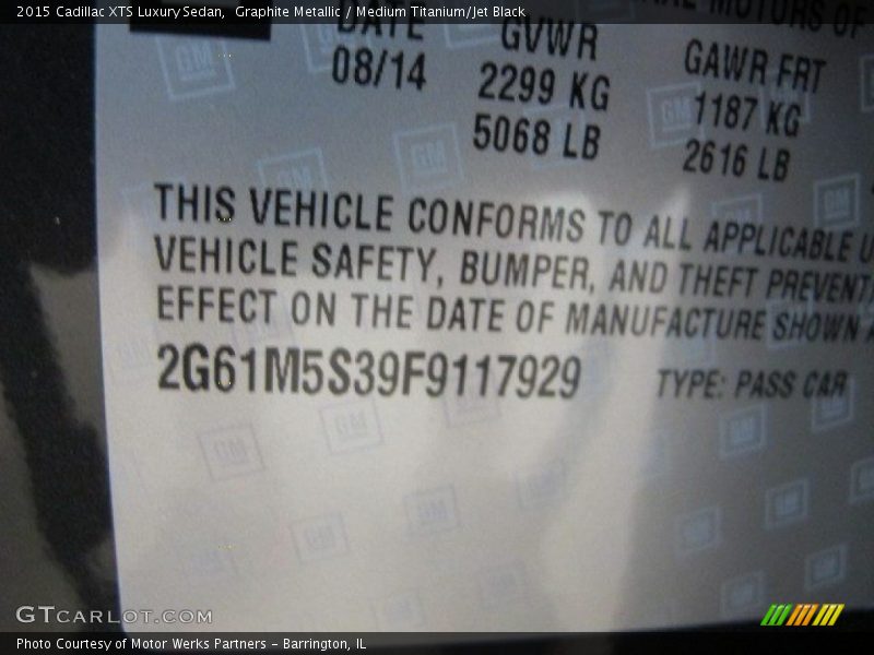 Graphite Metallic / Medium Titanium/Jet Black 2015 Cadillac XTS Luxury Sedan