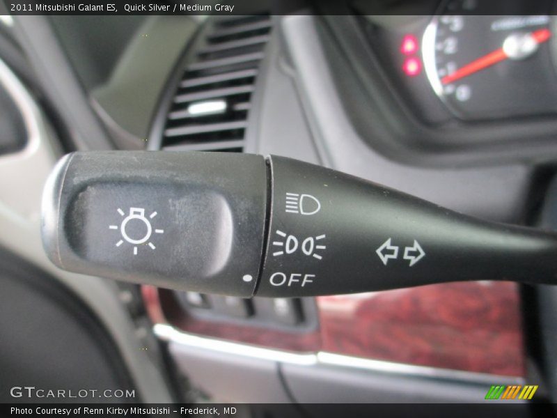 Quick Silver / Medium Gray 2011 Mitsubishi Galant ES