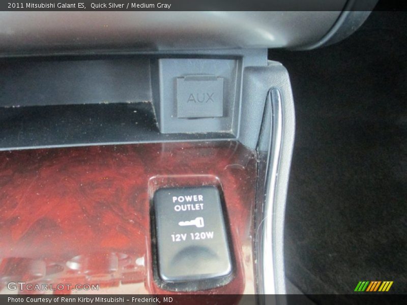 Quick Silver / Medium Gray 2011 Mitsubishi Galant ES