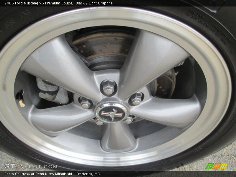 Black / Light Graphite 2006 Ford Mustang V6 Premium Coupe