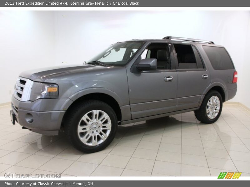 Front 3/4 View of 2012 Expedition Limited 4x4