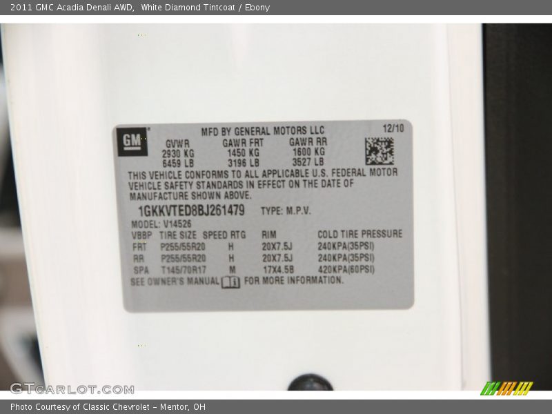 White Diamond Tintcoat / Ebony 2011 GMC Acadia Denali AWD