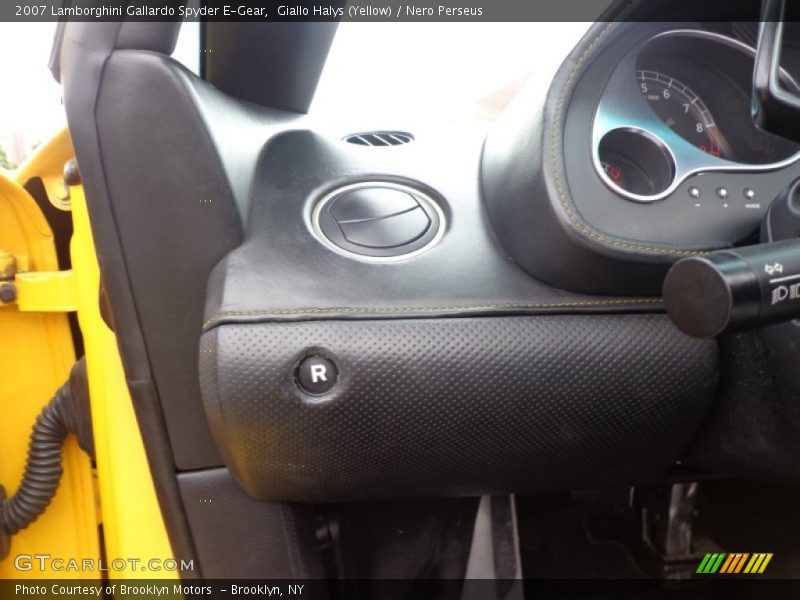Giallo Halys (Yellow) / Nero Perseus 2007 Lamborghini Gallardo Spyder E-Gear