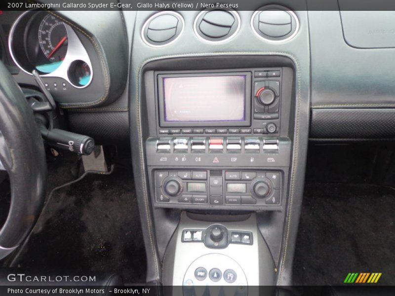 Giallo Halys (Yellow) / Nero Perseus 2007 Lamborghini Gallardo Spyder E-Gear