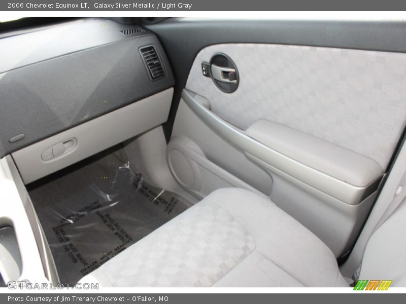 Galaxy Silver Metallic / Light Gray 2006 Chevrolet Equinox LT