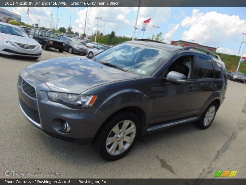 Graphite Gray Pearl / Black 2011 Mitsubishi Outlander SE AWD