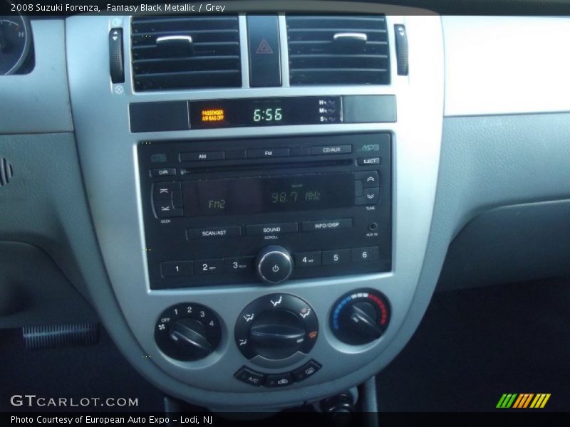 Fantasy Black Metallic / Grey 2008 Suzuki Forenza