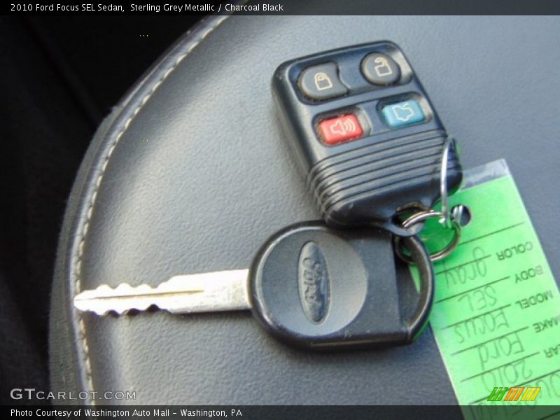 Sterling Grey Metallic / Charcoal Black 2010 Ford Focus SEL Sedan