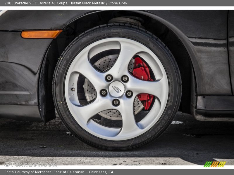  2005 911 Carrera 4S Coupe Wheel