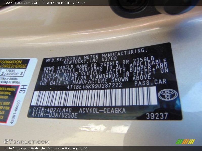 Desert Sand Metallic / Bisque 2009 Toyota Camry XLE