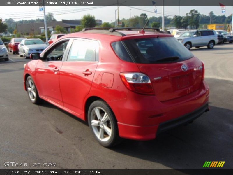 Radiant Red / Dark Charcoal 2009 Toyota Matrix S