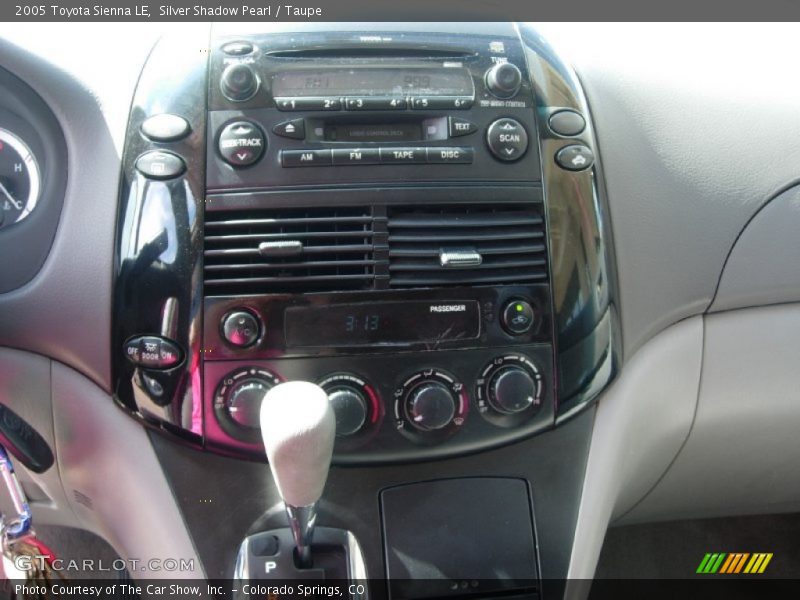 Silver Shadow Pearl / Taupe 2005 Toyota Sienna LE