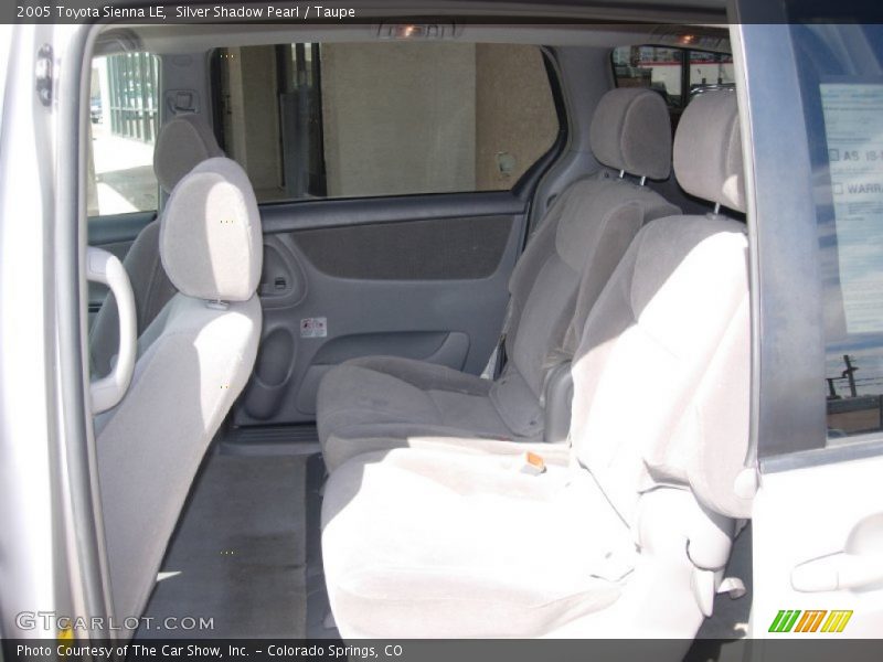 Silver Shadow Pearl / Taupe 2005 Toyota Sienna LE