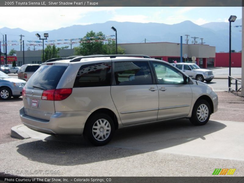 Silver Shadow Pearl / Taupe 2005 Toyota Sienna LE