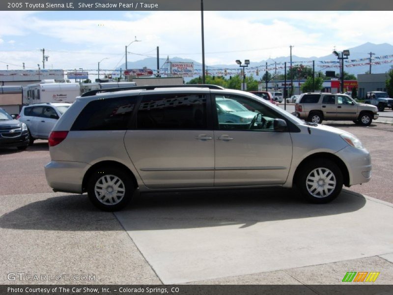 Silver Shadow Pearl / Taupe 2005 Toyota Sienna LE
