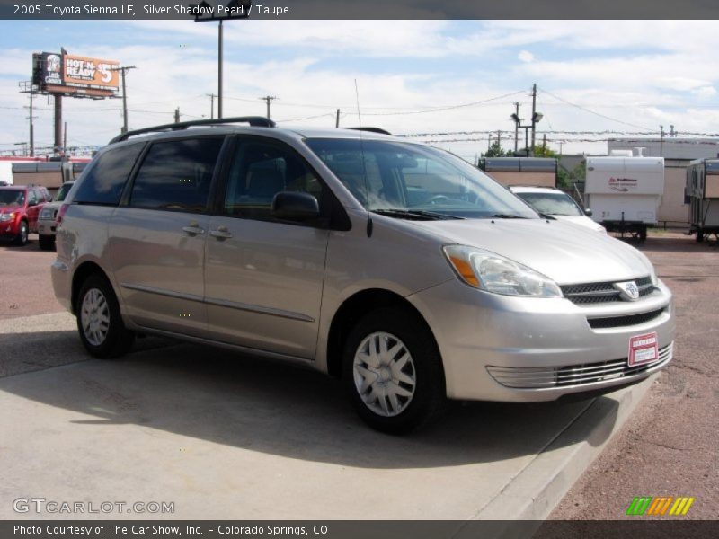 Silver Shadow Pearl / Taupe 2005 Toyota Sienna LE