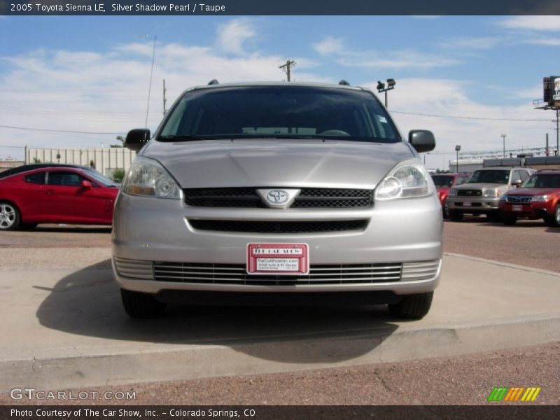 Silver Shadow Pearl / Taupe 2005 Toyota Sienna LE