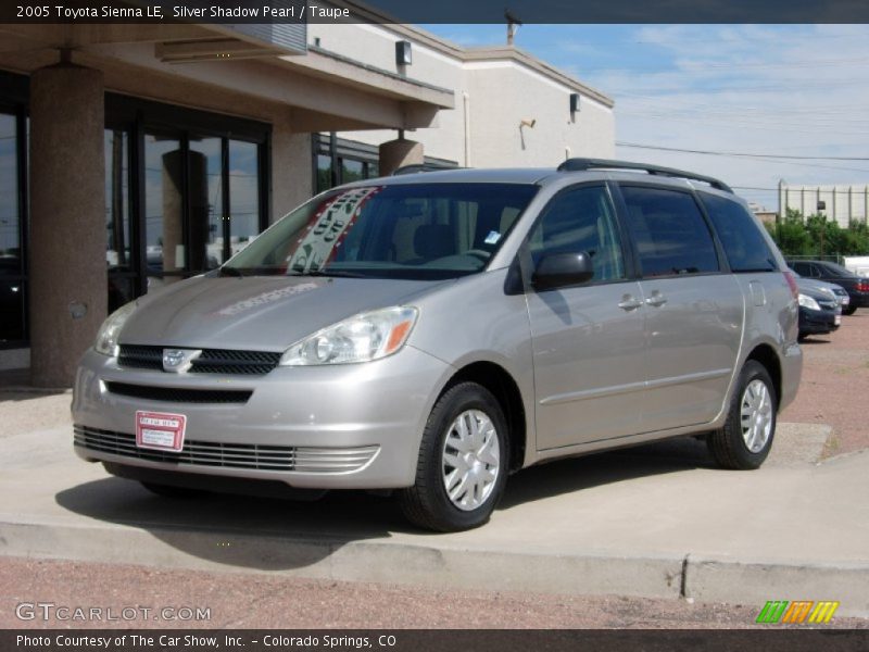 Silver Shadow Pearl / Taupe 2005 Toyota Sienna LE
