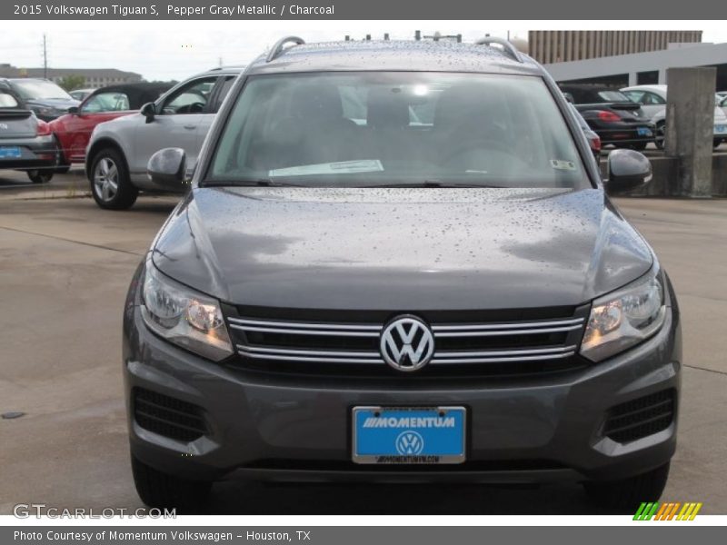 Pepper Gray Metallic / Charcoal 2015 Volkswagen Tiguan S