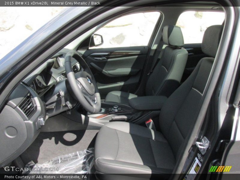 Mineral Grey Metallic / Black 2015 BMW X1 xDrive28i