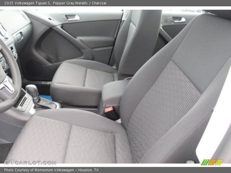 Pepper Gray Metallic / Charcoal 2015 Volkswagen Tiguan S