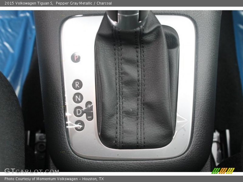 Pepper Gray Metallic / Charcoal 2015 Volkswagen Tiguan S