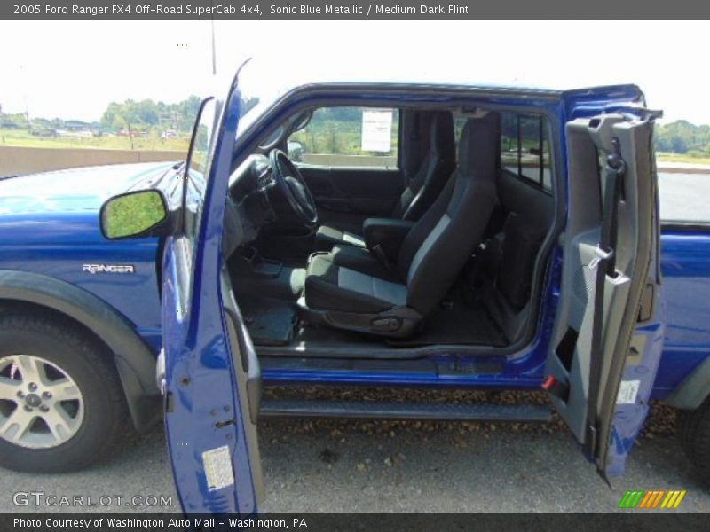 Sonic Blue Metallic / Medium Dark Flint 2005 Ford Ranger FX4 Off-Road SuperCab 4x4