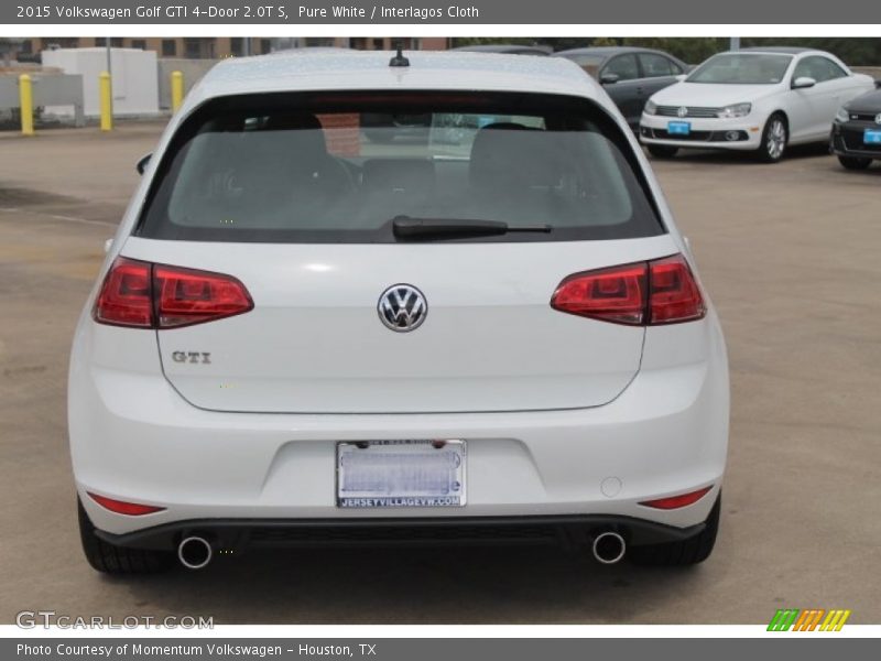 Pure White / Interlagos Cloth 2015 Volkswagen Golf GTI 4-Door 2.0T S