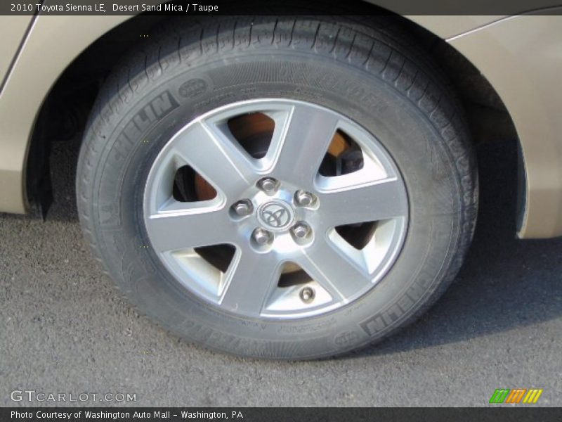 Desert Sand Mica / Taupe 2010 Toyota Sienna LE