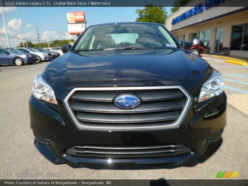 Crystal Black Silica / Warm Ivory 2015 Subaru Legacy 2.5i