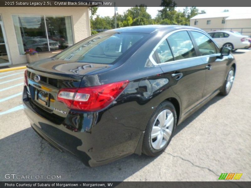 Crystal Black Silica / Warm Ivory 2015 Subaru Legacy 2.5i