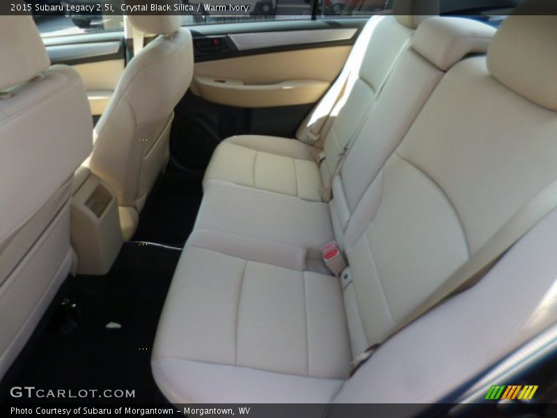 Crystal Black Silica / Warm Ivory 2015 Subaru Legacy 2.5i