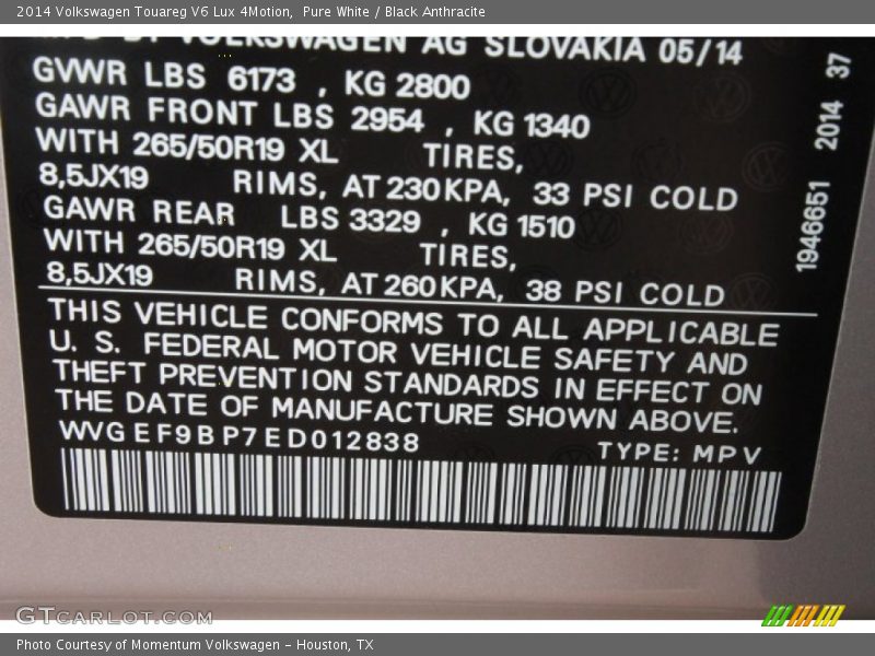 Pure White / Black Anthracite 2014 Volkswagen Touareg V6 Lux 4Motion