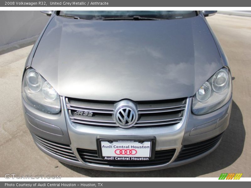 United Grey Metallic / Anthracite 2008 Volkswagen R32